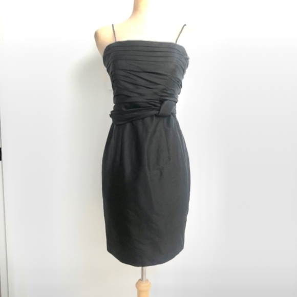 Beautiful raw silk cocktail dress - Picture 3 of 3